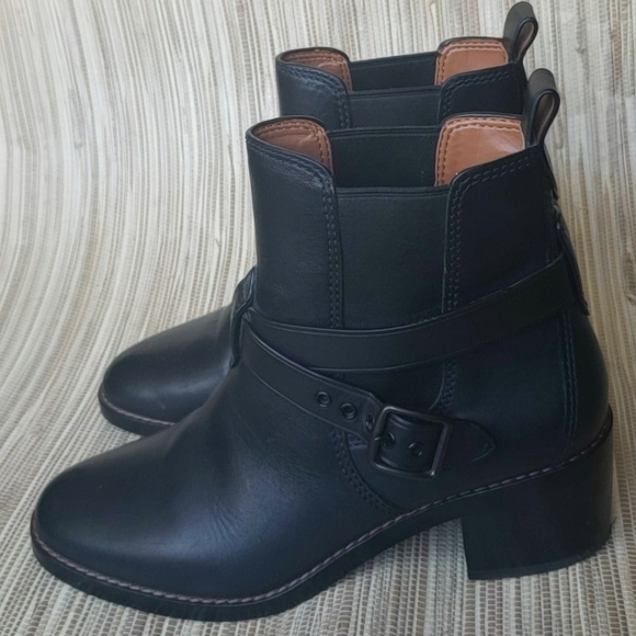 Coach Boots Black - Picture 6 of 7